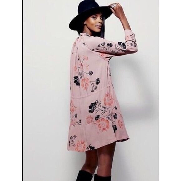 Free People Lena Mini Dress Floral Print Rose Black Red Drawstring Waist sz Smal - Picture 2 of 10